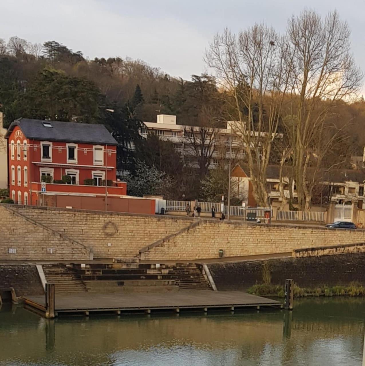 Studio Cosy Entierement Renove A Deux Pas De Lyon Fontaines-sur-Saone Екстер'єр фото